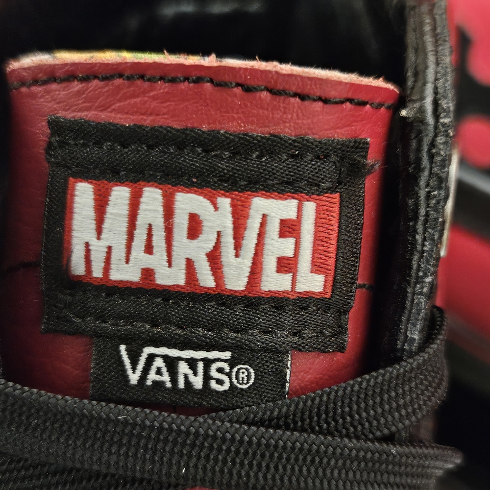 Vans x Marvel Deadpool Sk8-Hi – Size 8.5 Men / 10 Women - Picture 4 of 7
